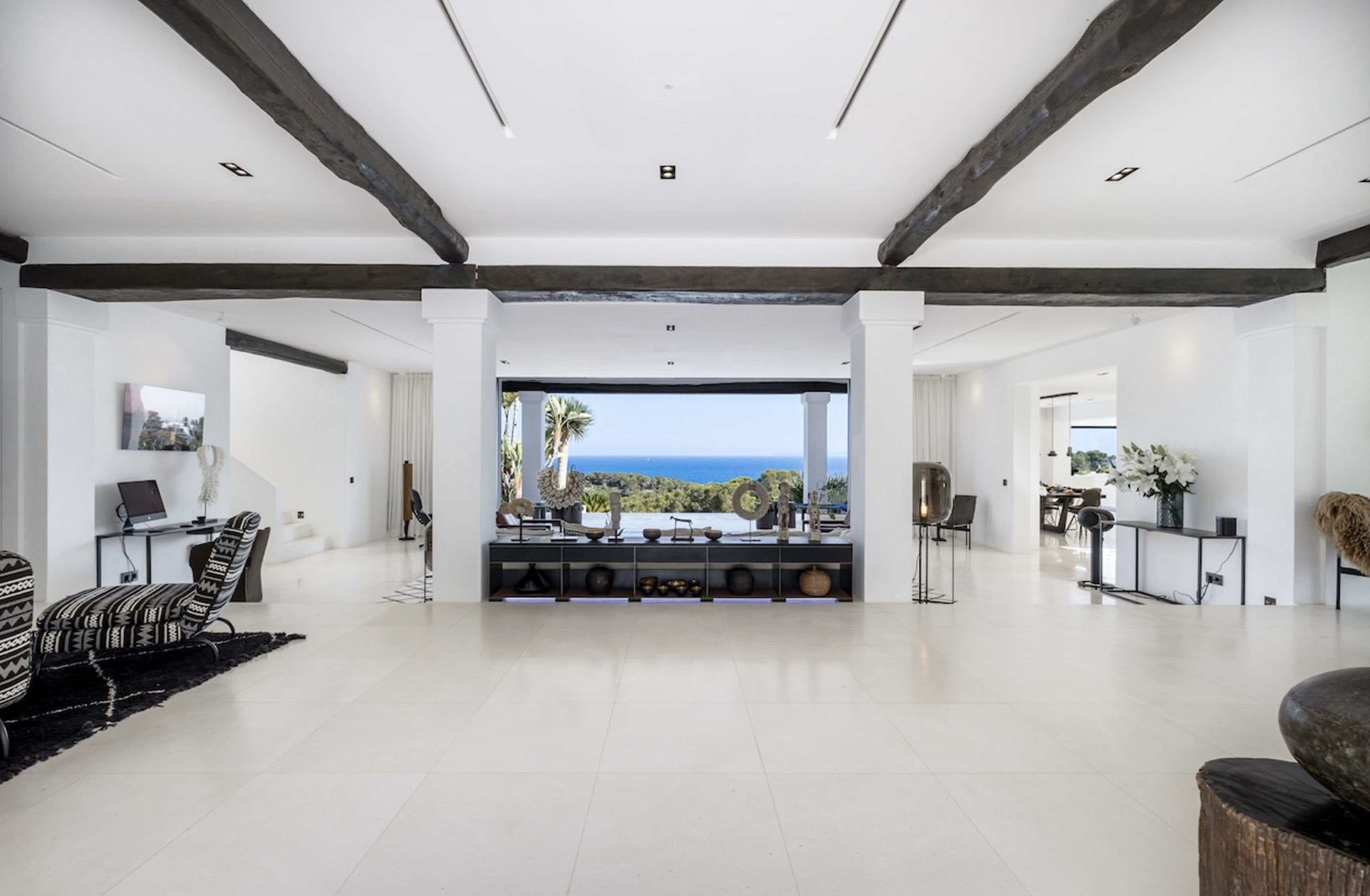 Resa Estates can nemo luxury villa Pep simo Ibiza living views.png